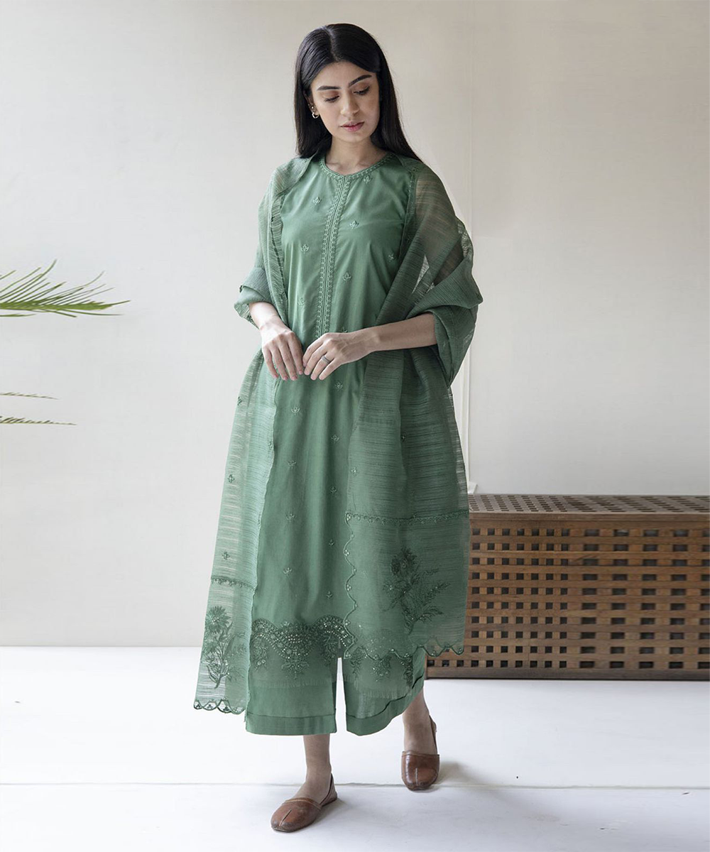 Dhanak-3PC Embroidered Shirt With Organza Embroidered Dupatta-140