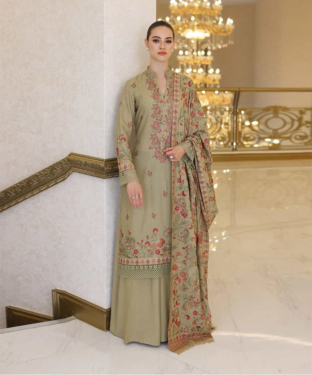 Bareeze Dhanak 3PC Embroidered With Dhanak Shawl Embroidered-141