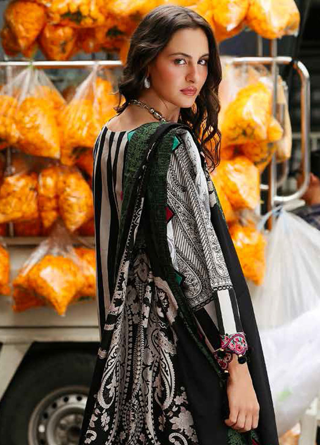 3PC LAWN PRINTED SHIRT WITH VOILE PRINTED DUAPTTA - 4013